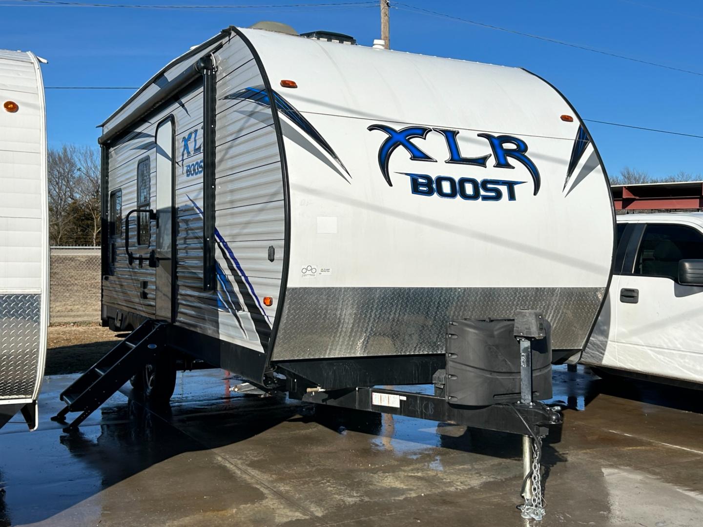 2019 GRAY Forest River XLR Toy Hauler CB20 (5ZT2XLJB0KZ) , located at 17760 Hwy 62, Morris, OK, 74445, 35.609104, -95.877060 - Photo#0